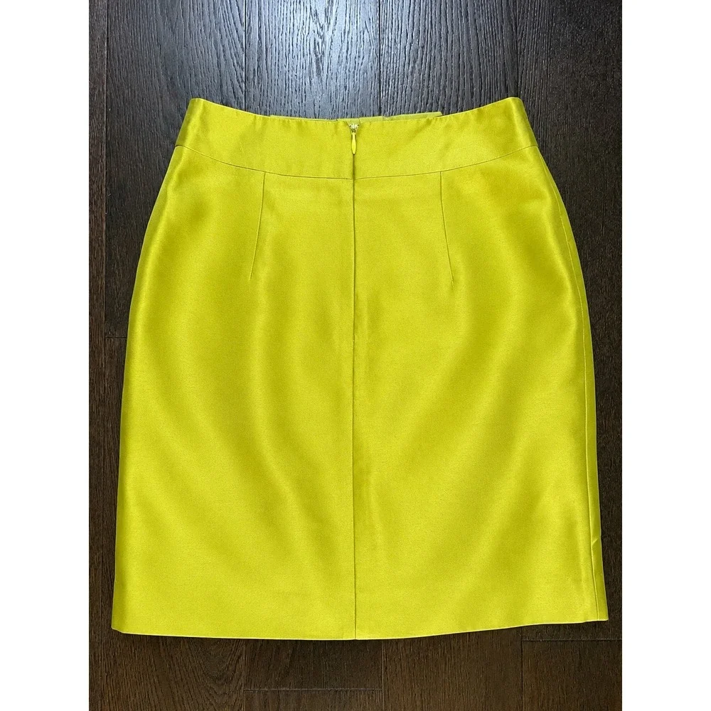 Leona by Lauren Leonard Chartreuse Yellow/Green Bow Front Mini Skirt Size 0 USA